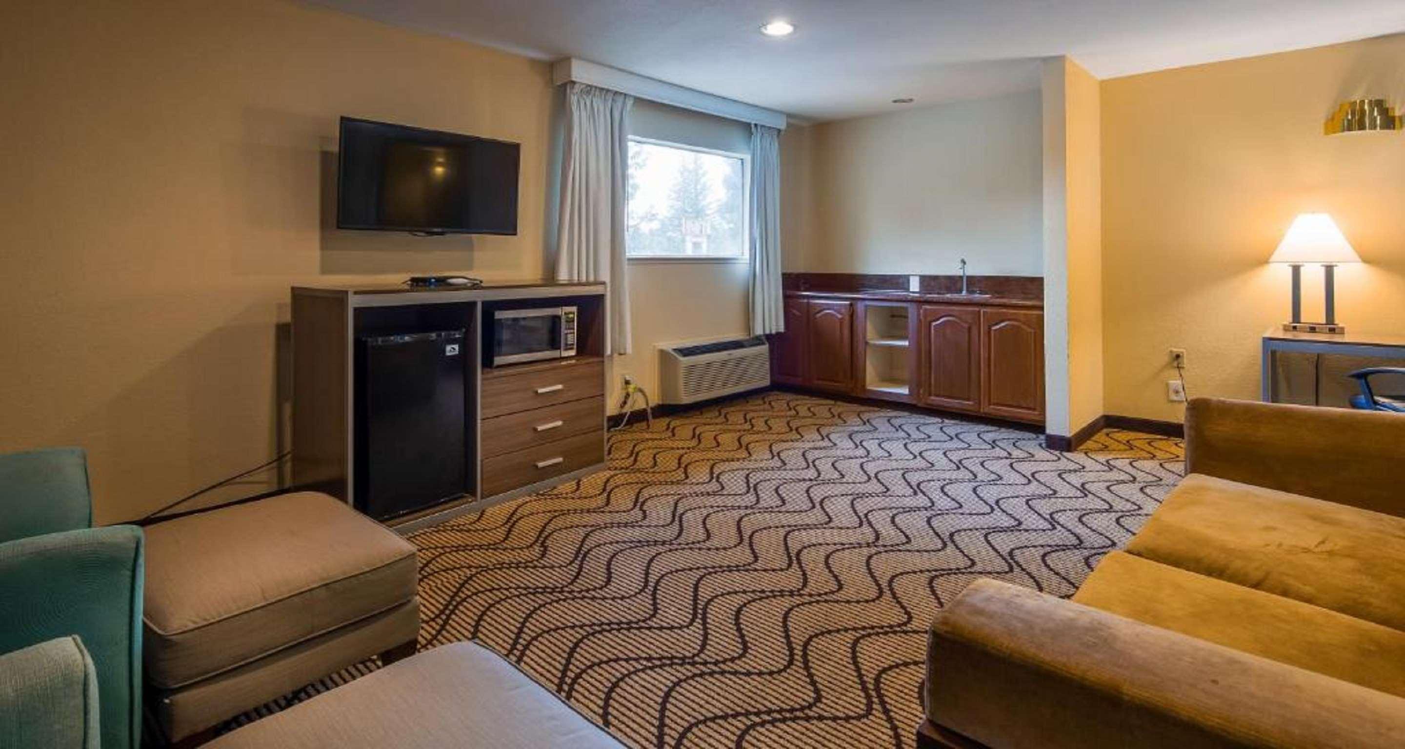 Surestay Plus Hotel By Best Western Sacramento North Exterior photo