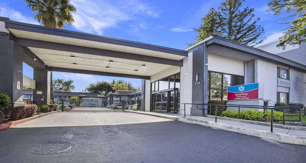 Surestay Plus Hotel By Best Western Sacramento North Exterior photo