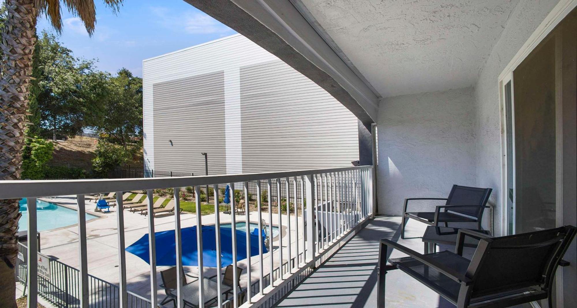 Surestay Plus Hotel By Best Western Sacramento North Exterior photo
