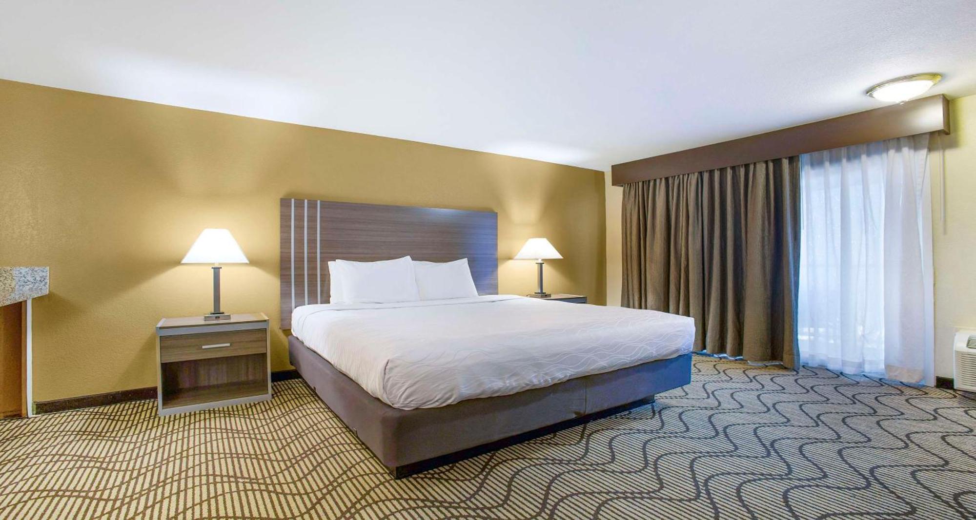 Surestay Plus Hotel By Best Western Sacramento North Exterior photo